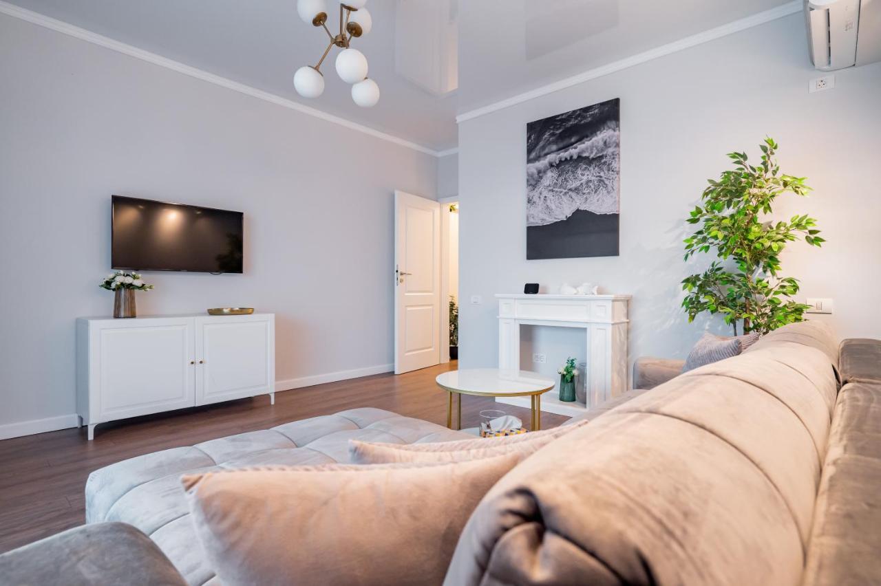 Golden Mirage Sunset Apartment Mamaia Kültér fotó